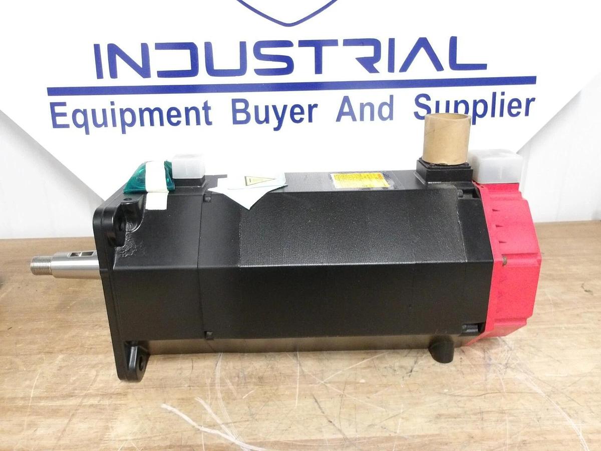 Used FANUC A06B-0166-B675 S016 AC SERVO MOTOR, 2000 RPM, #5271114G NEW