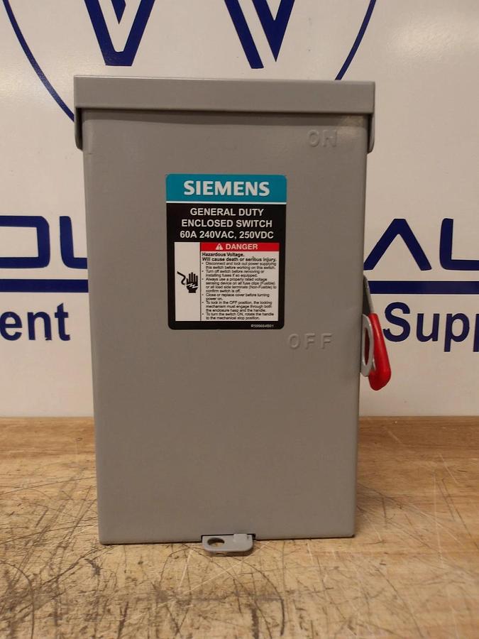 Used SIEMENS 60 AMP ENCLOSED SWITCH, 220AC-250DC V, #512953G NEW