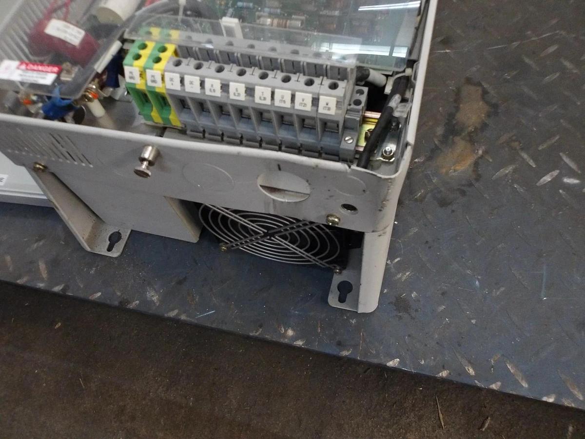 Used ALLEN BRADLEY 1336 PLUS II DRIVE, 48-60 KVA, #729847G PARTS ONLY