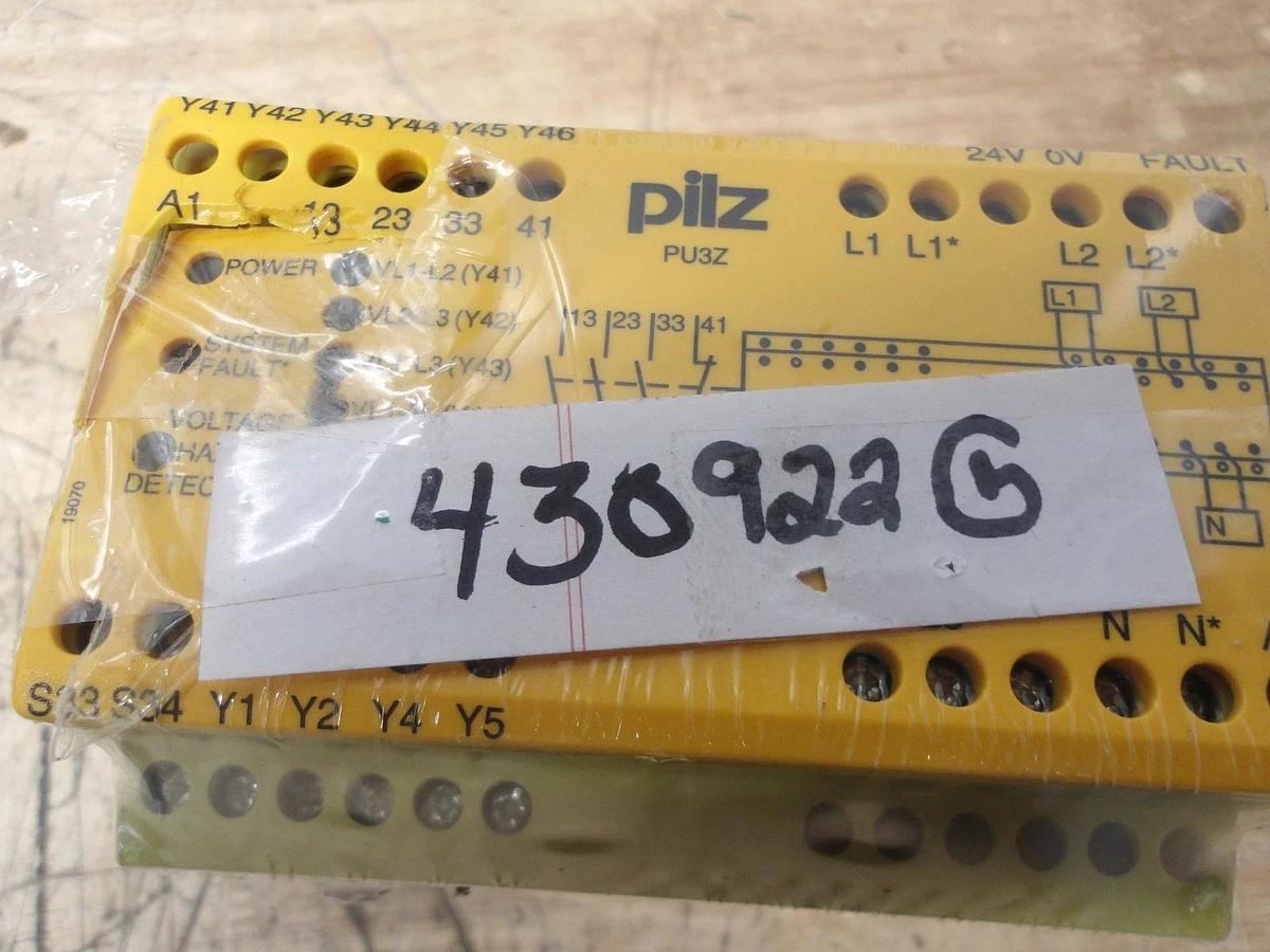 Used PILZ PU3Z RELAY MODULE 24 VDC, #430922G PARTS ONLY