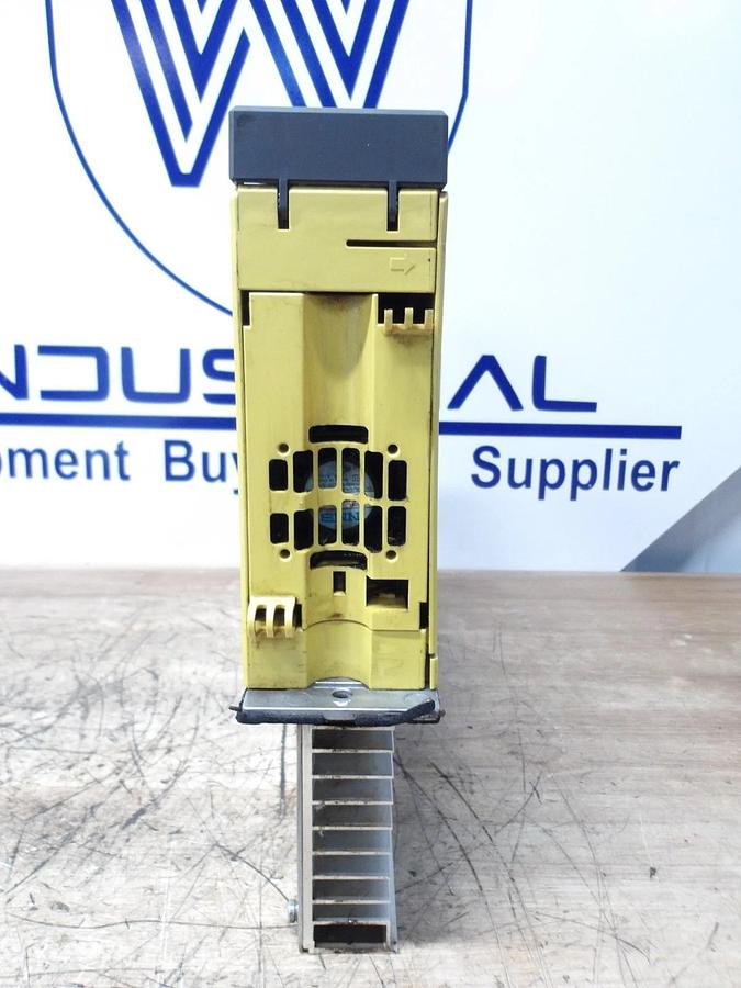 Used FANUC A06B-6114-H105 SERVO AMPLIFIER, #114152G USED