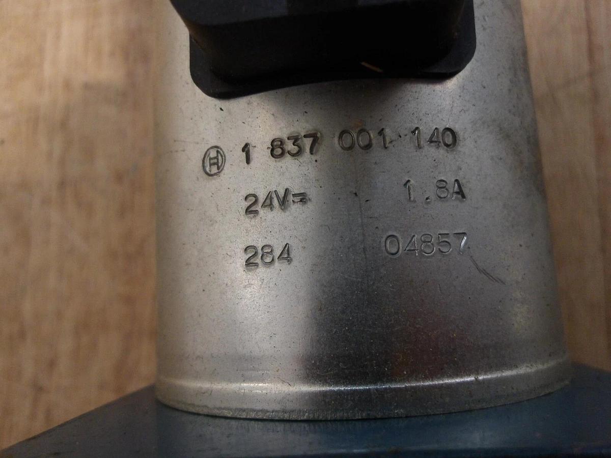 Used BOSCH O81WV10P1V1004W5024/00D0 HYDRAULIC SOLENOID VALVE, #33930G NEW