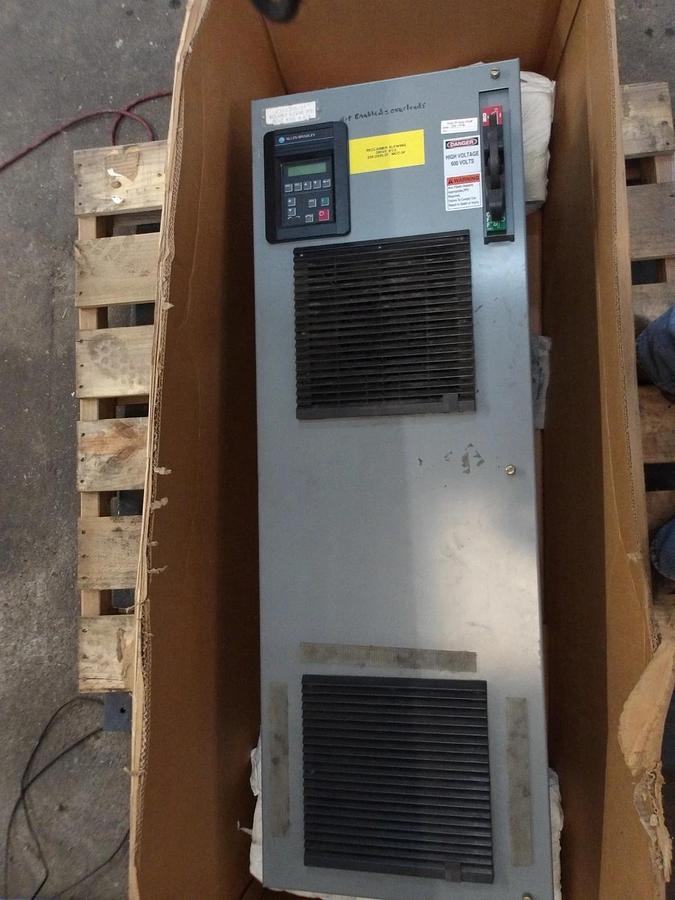 Used ALLEN BRADLEY 1336F CENTERLINE BUCKET W/ 20 HP DRIVE, #1031217G USED