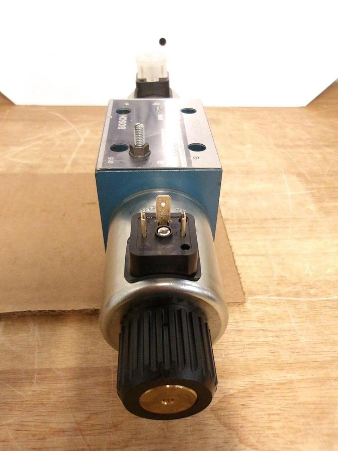 Used BOSCH 081WV10P1V1004W5024/00D0 HYDRAULIC SOLENOID CONTROL VALVE, #228213G NEW
