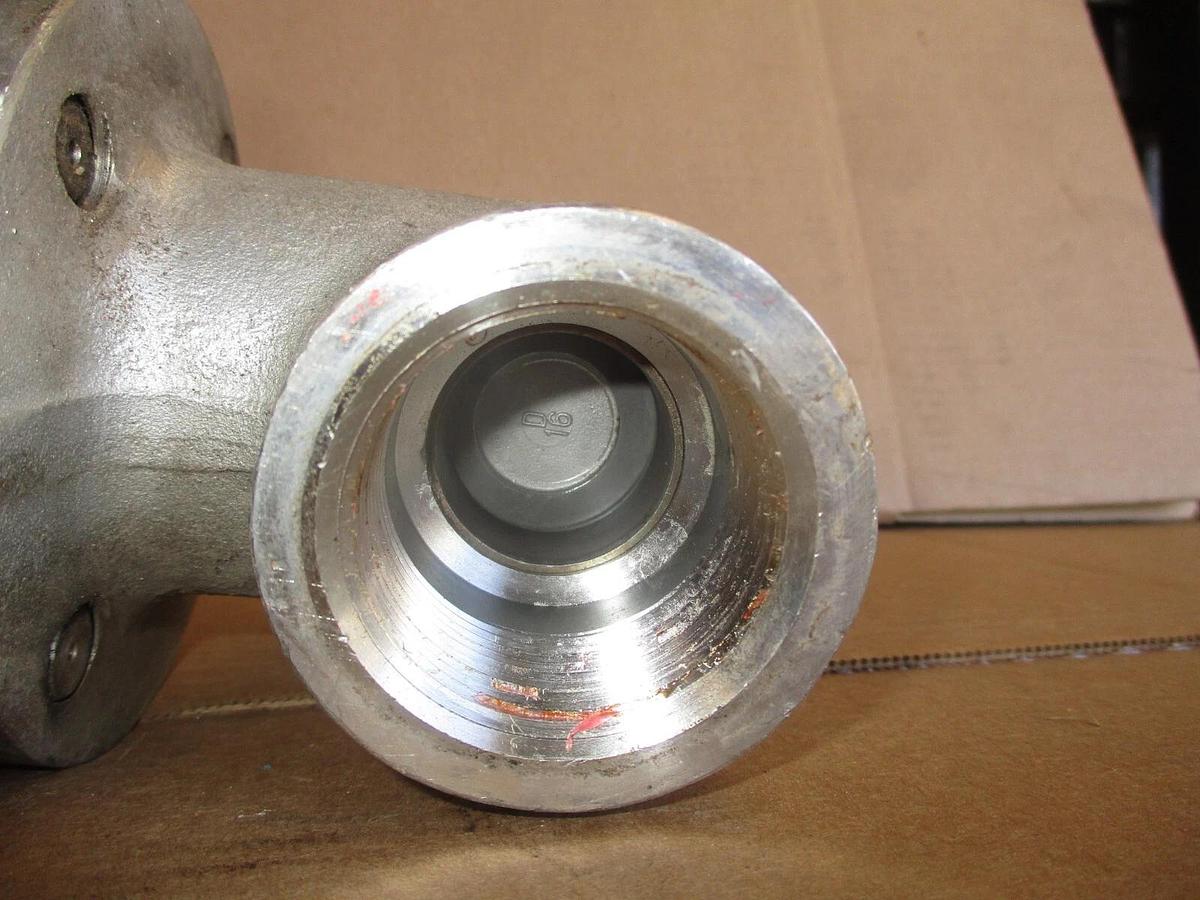 Used VOGT 1-1/2" STAINLESS GATE VALVE, #67306J NEW