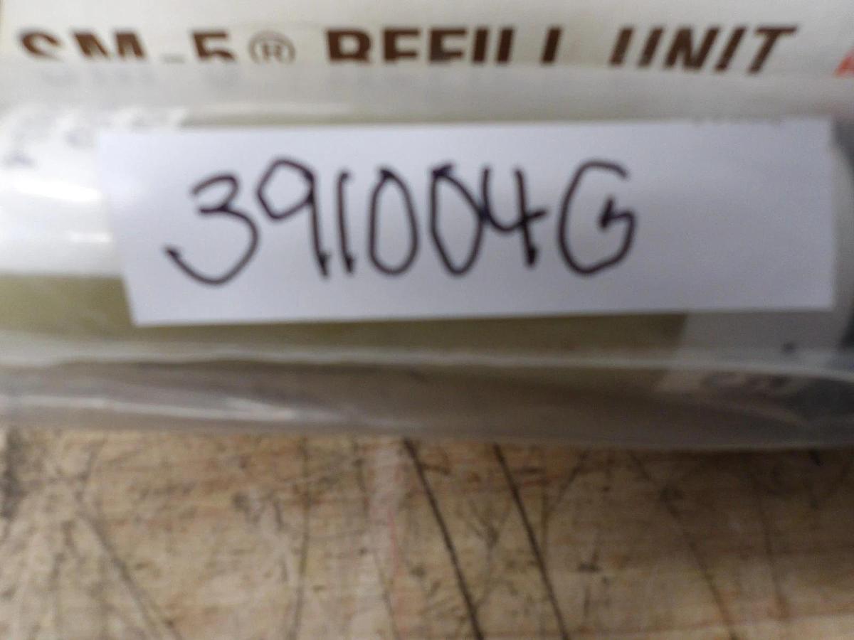 Used S&C ELECTRIC SM-5 FUSE REFILL UNIT 132250R4, #391004G NEW