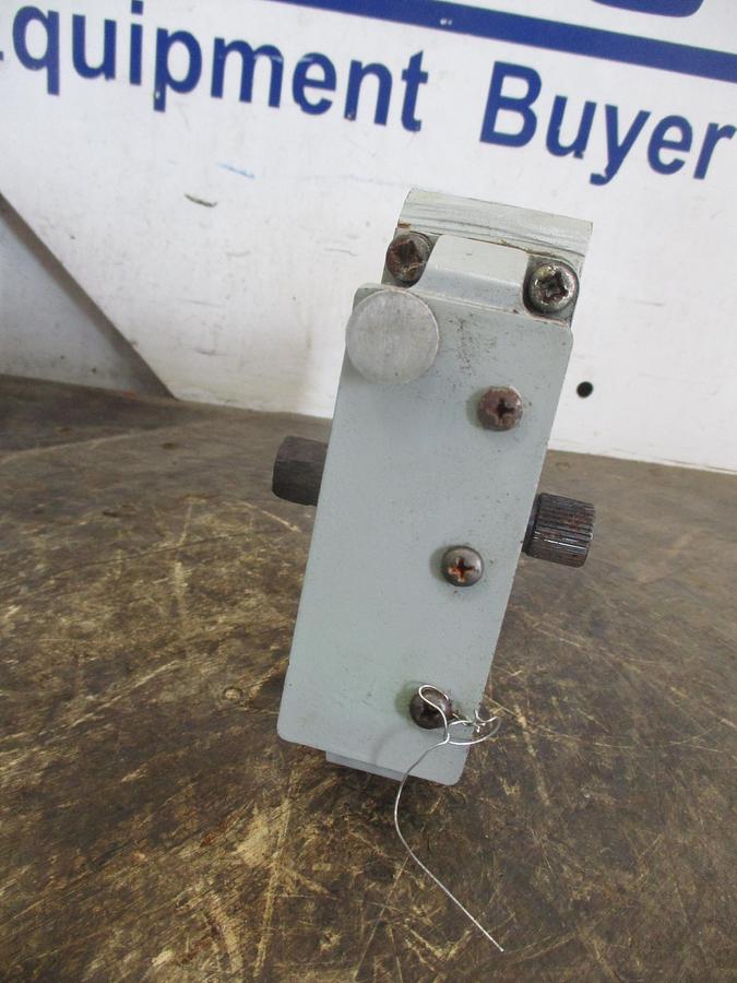 Used SPERRY FT HYDRAULIC CONTROL UNIT 20C040