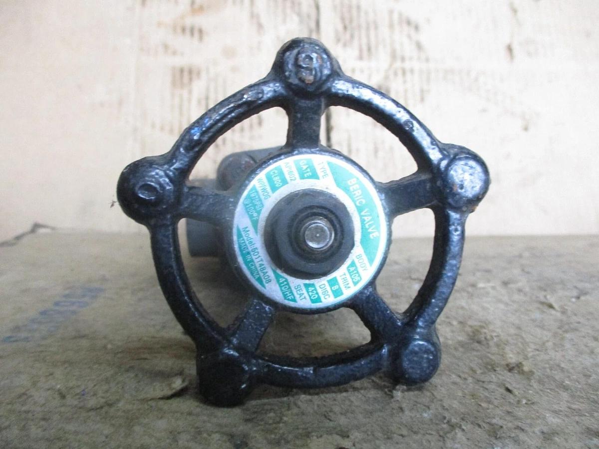 Used BERIC 3/4" IRON GATE VALVE (THREADED) #78306J NEW