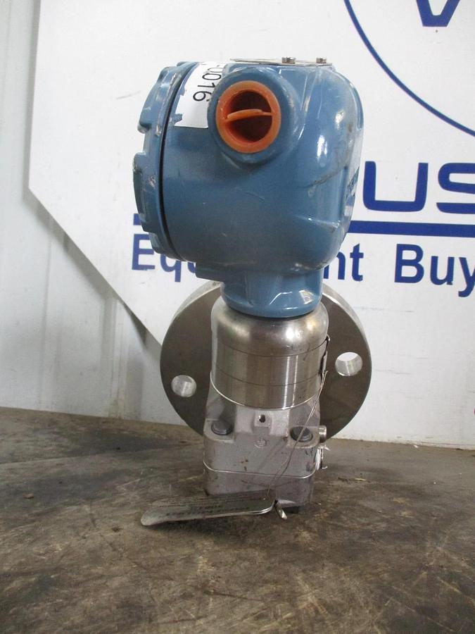 Used ROSEMOUNT 3051S PRESSURE TRANSMITTER W/ FLANGE, #36818J USED