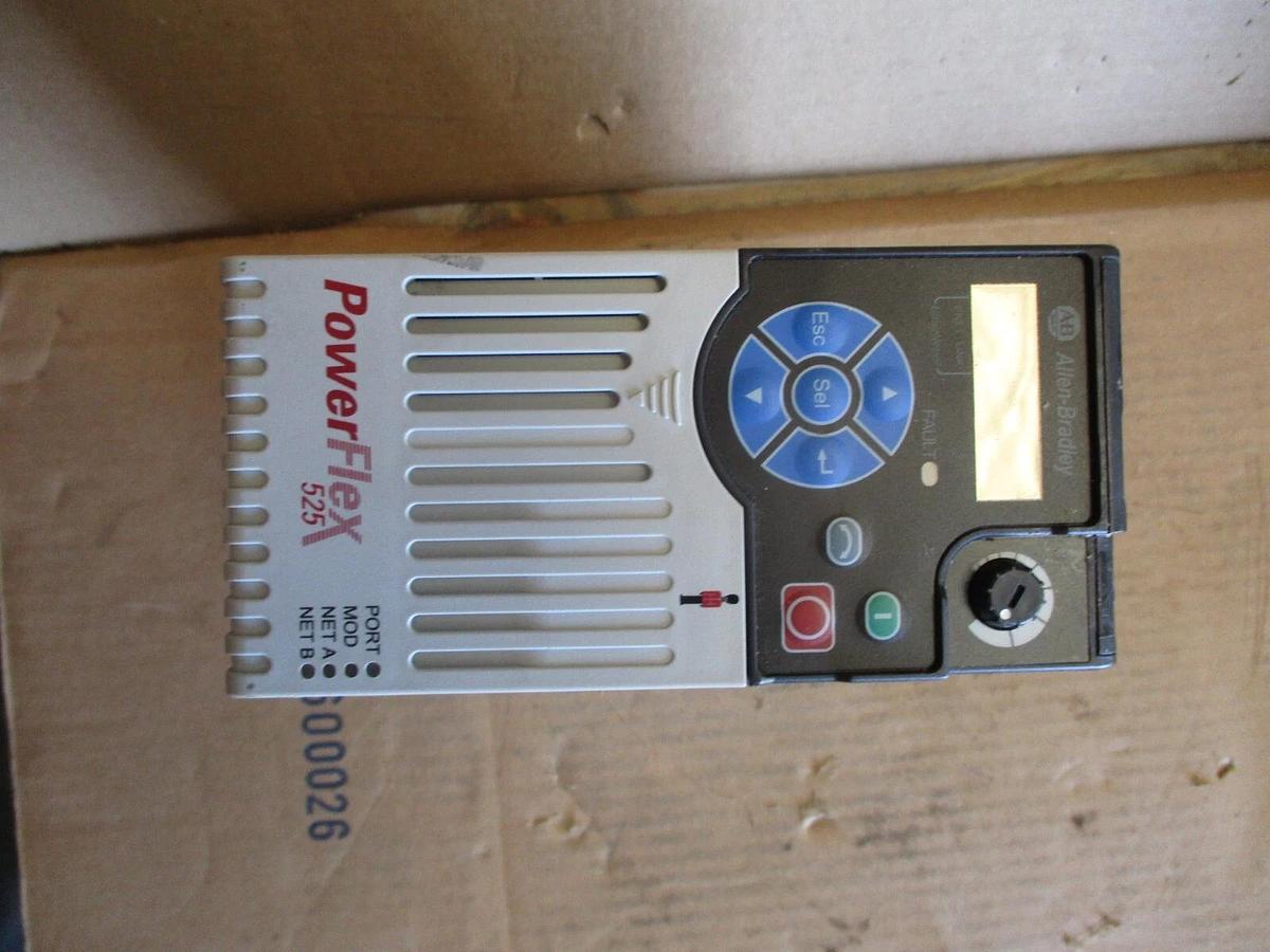 Used ALLEN-BRADLEY 1HP POWERFLEX 525 DRIVE, #613245J USED
