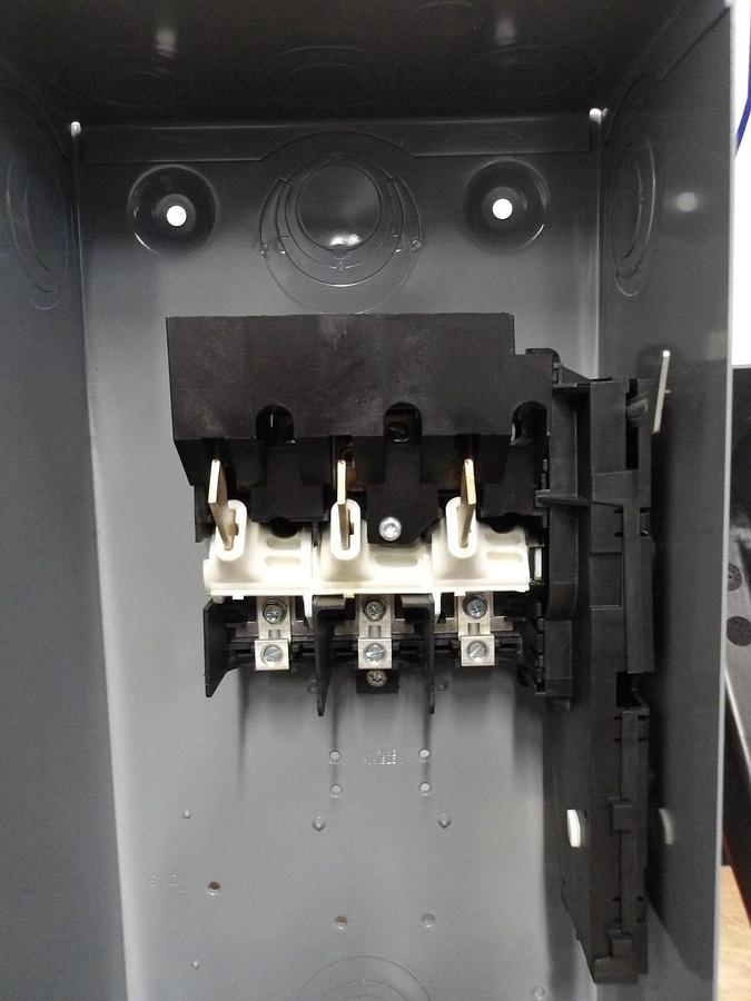 Used SQUARE D 60 AMP SAFETY SWITCH HU362, 600 V, #3181145G NEW