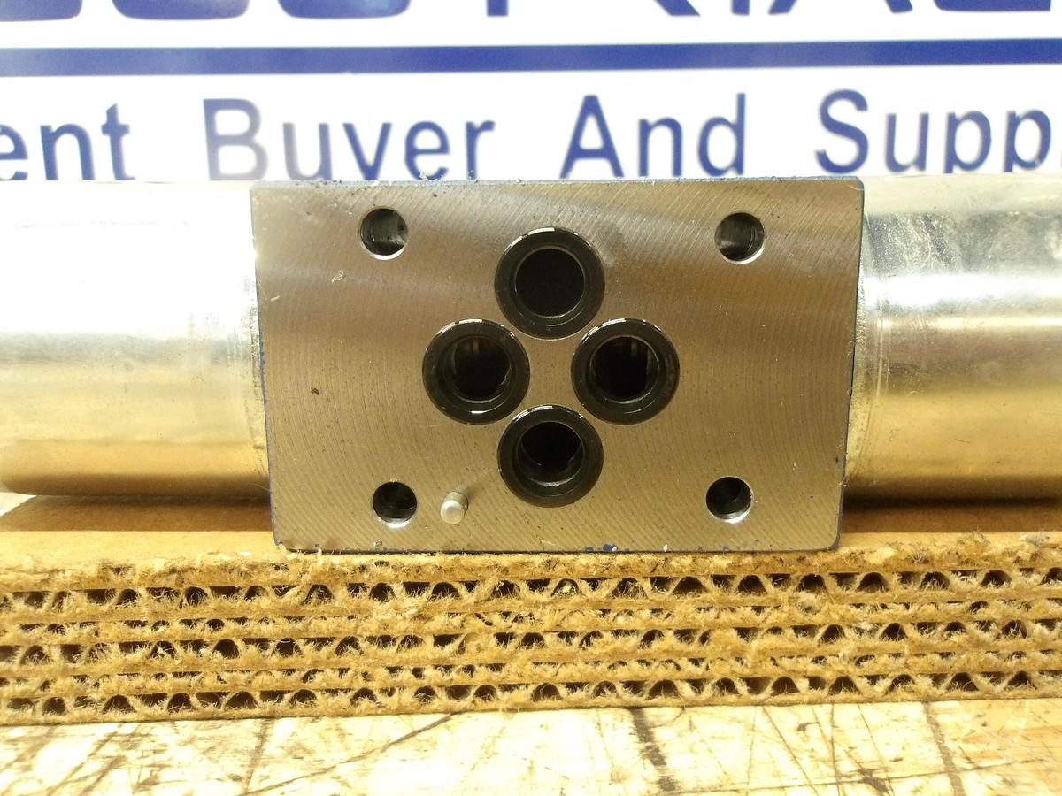 Used REXROTH 4WE6W62/EG24N9DK246/62 SOLENOID DIRECTIONAL VALVE, #831214G USED