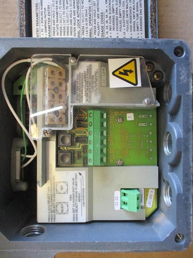 Used FOXBORO IMT20 MAGNETIC FLOW TRANSMITTER, #711011J USED