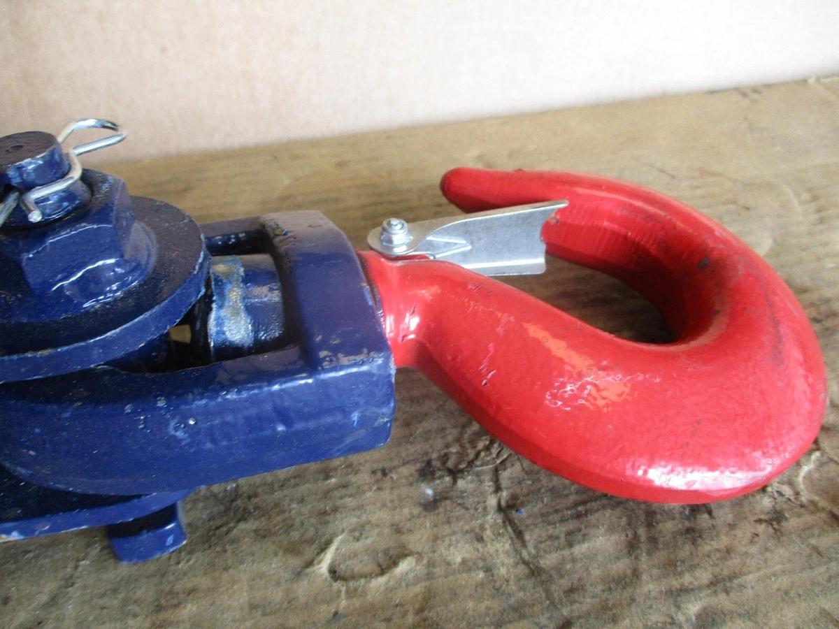 Used FIT HOIST 4T SINGLE HOOK SNATCH BLOCK, #717341J NEW