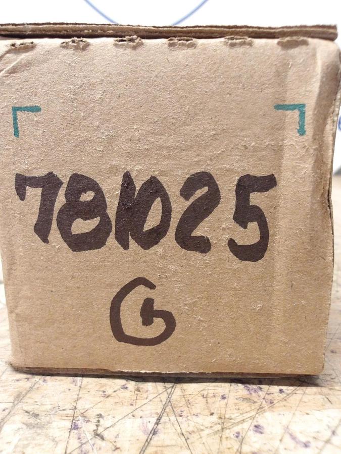 SIEMENS 30 AMP BREAKER 120-240 V, 1 PH (LOT OF 12) #781025G NIB