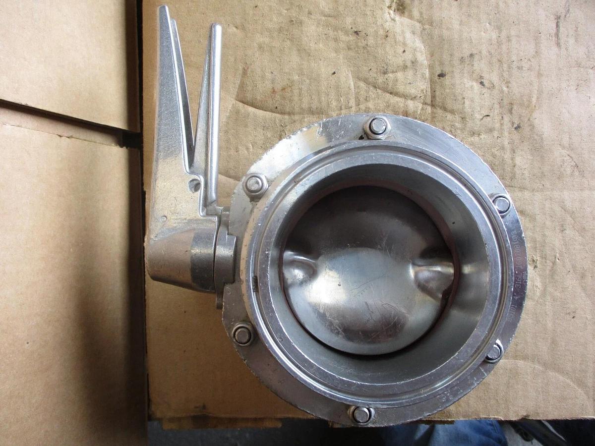 Used DIXON 4" STAINLESS BUTTERFLY VALVE (CLAMPS), #416140J USED