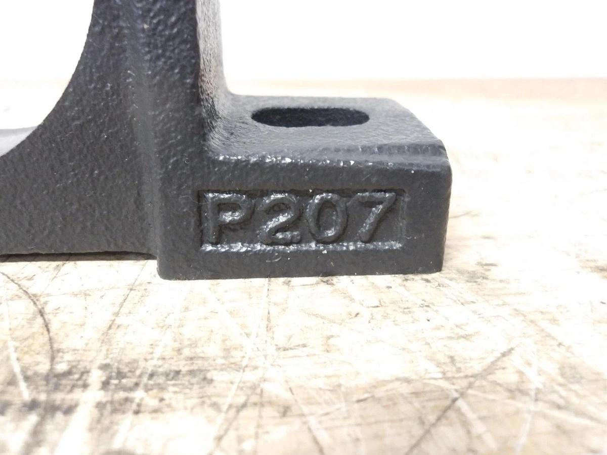 IPTCI P207 BEARING HOUSING PILLOW BLOCK, #731830G NIB
