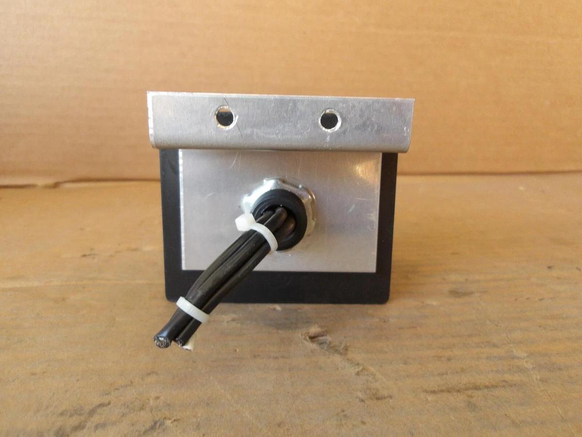 Used SQUARE D SDSA3650 SURGE ARRESTER, SERIES 001, #1113814G USED