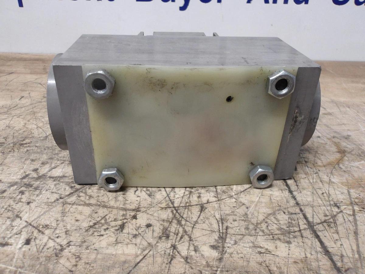 Used DOWTY 4652 243 000 SERVO VALVE, #8141026G REMANUFACTURED