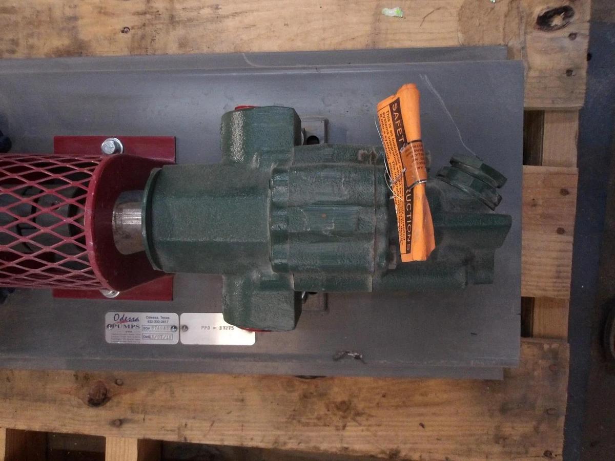 Used ROPER 1-1/2" PUMP W/ 5HP MOTOR, #11111125GJW NEW