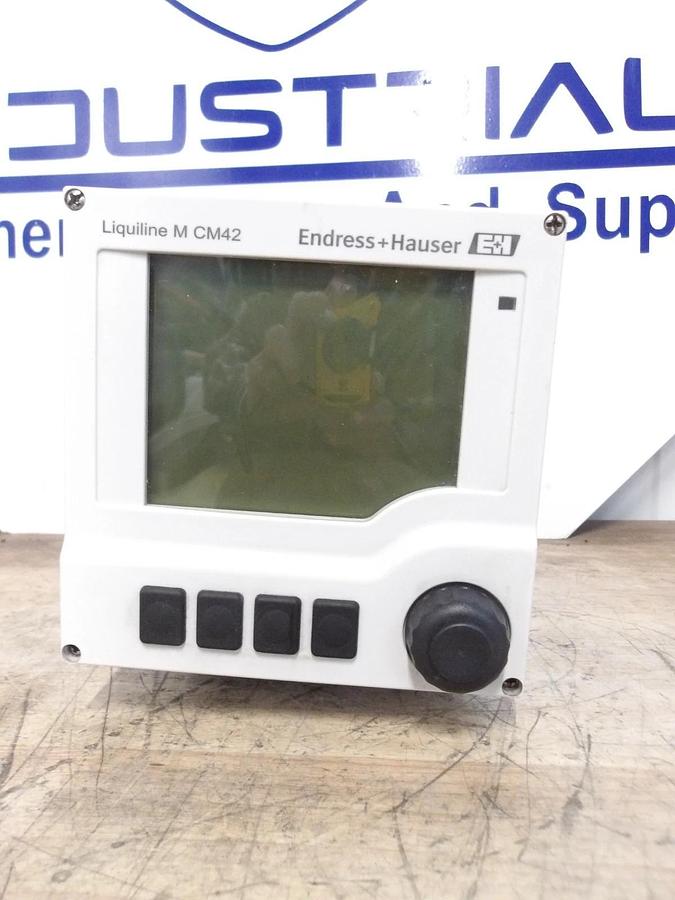 Used ENDRESS HAUSER LIQUILINE MCM42 CONTROLLER, 30 V, #115906G USED