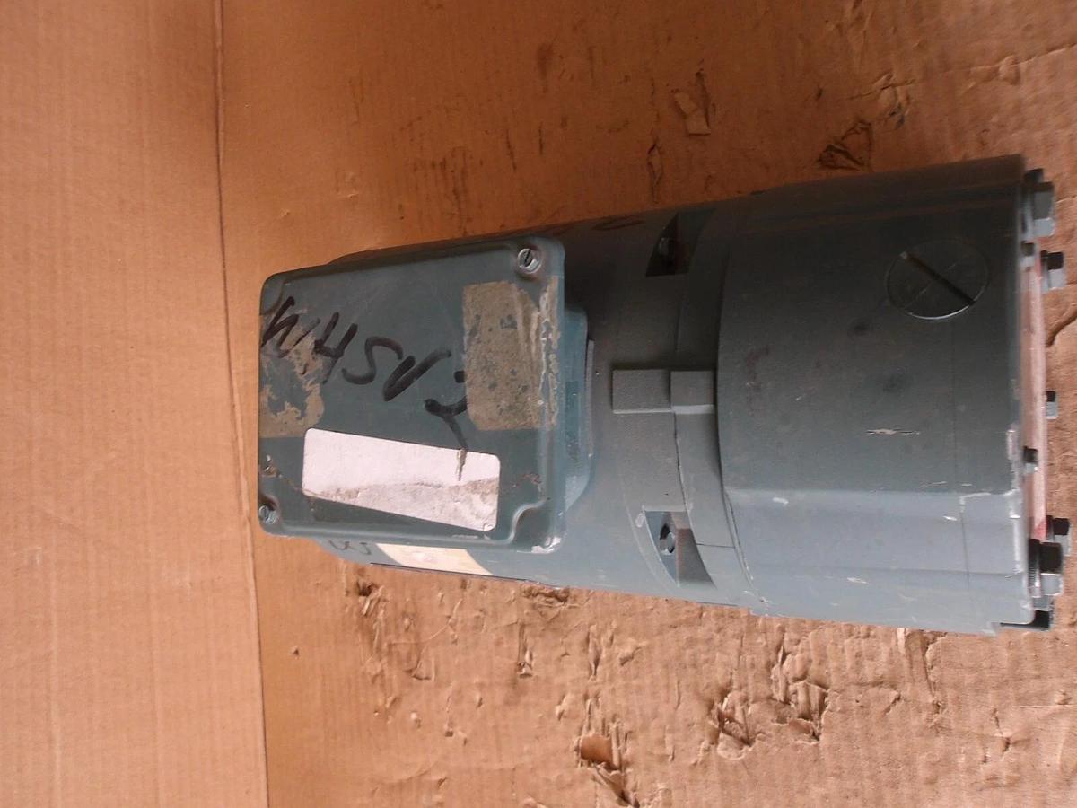 Used RELIANCE 1/2 HP DUTY MASTER AC MOTOR W/ BRAKE, FR FB56, #1011120G NEW