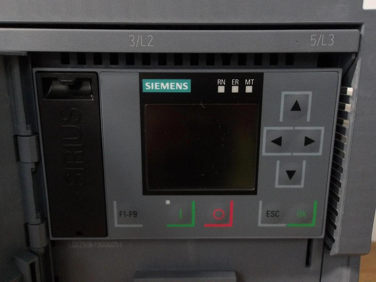Used SIEMENS SIRIUS 3RW55 SOFT START, 10-30 HP, #1126300G NEW