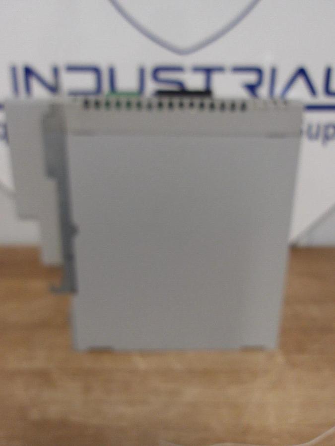 Used ALLEN BRADLEY 2094-BM05-M AXIS POWER MODULE, #218145G REMANUFACTURED