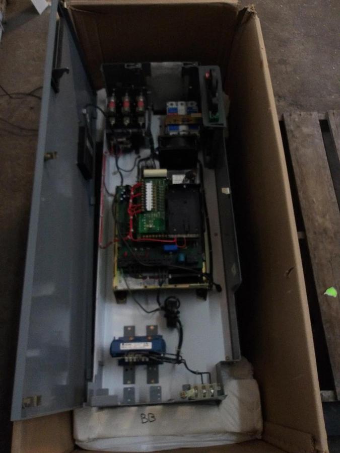 Used ALLEN BRADLEY 1336S CENTERLINE BUCKET W/ 3HP DRIVE, #1028216G USED