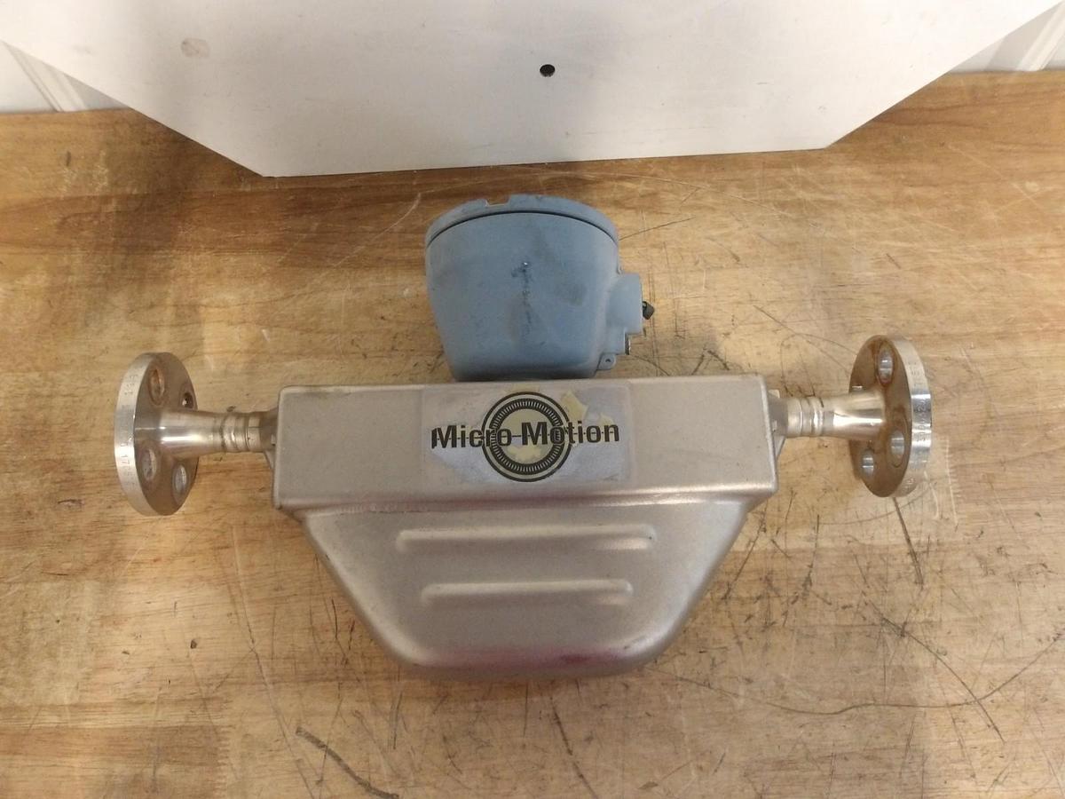 Used MICROMOTION R025S113NWBAEZZZZ MASS FLOW SENSOR, #8221128G USED