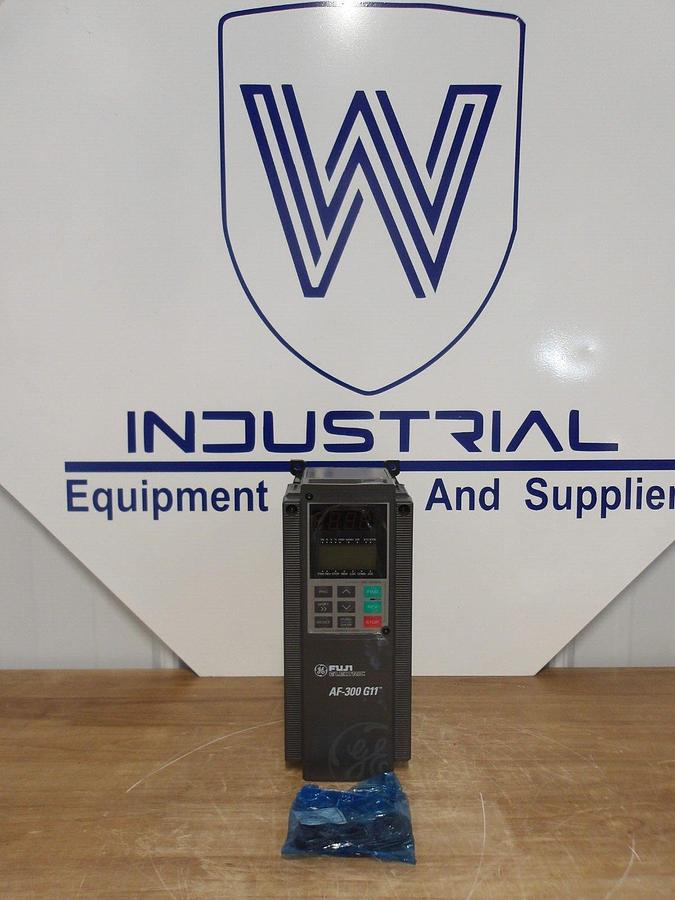 Used GE FUJI AF-300 MOTOR CONTROLLER 1 HP, #217245G NEW