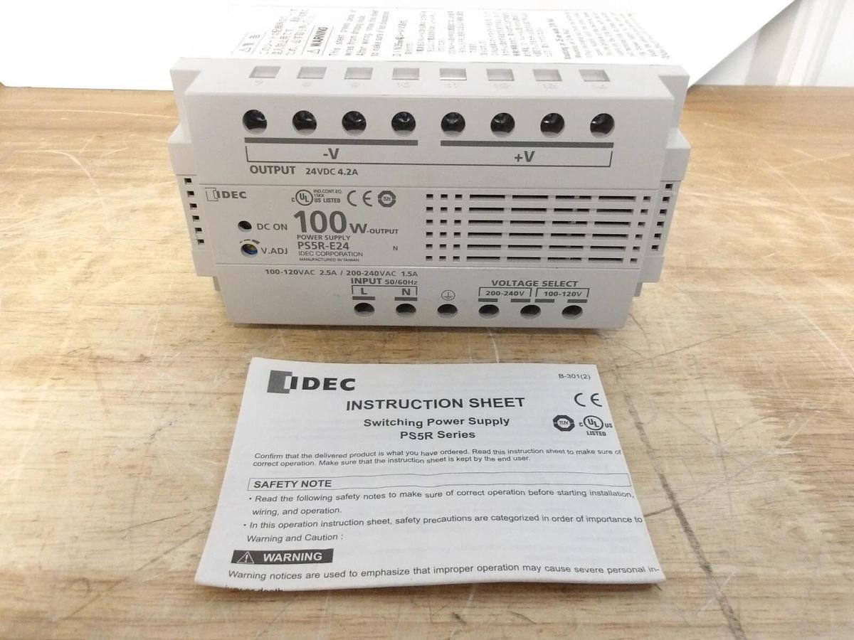 Used IDEC PSS4-E24 OUTPUT POWER SUPPLY 100 W, 24 V, #321240G NEW