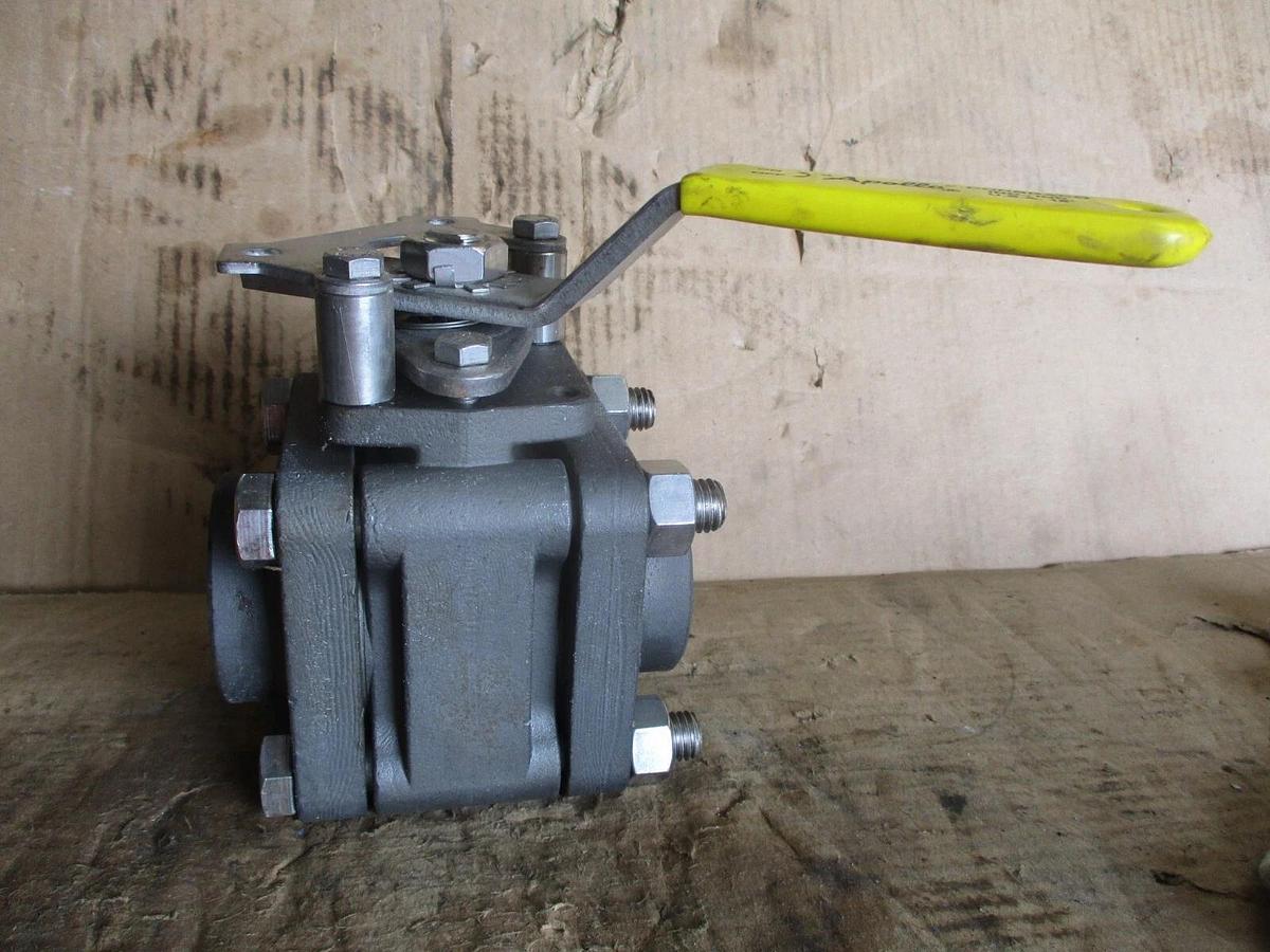 Used APOLLO 1-1/2" STEEL BALL VALVE, #751035J NEW