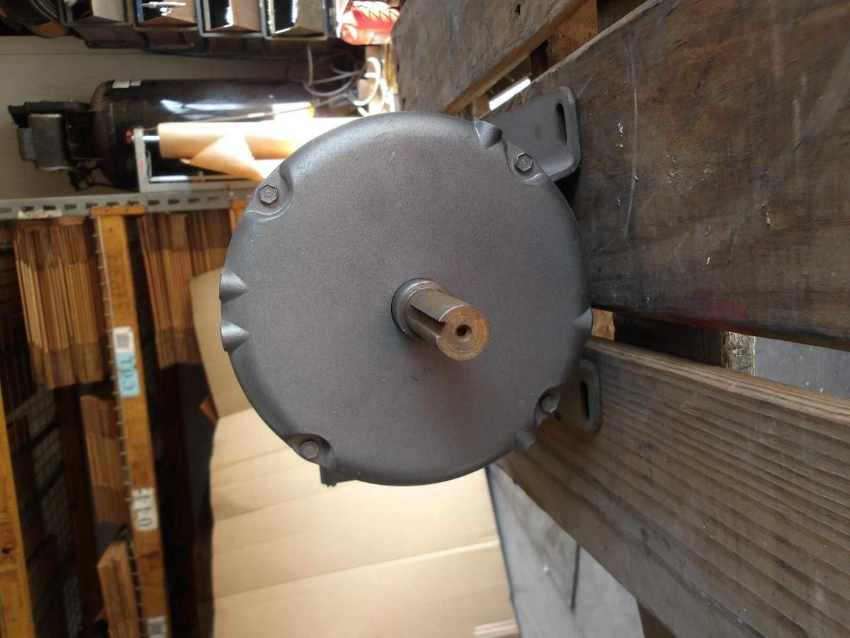 Used BALDOR 3/4 HP MOTOR, FR 66, 1725 RPM, 208-230/460 V, #111309G NEW