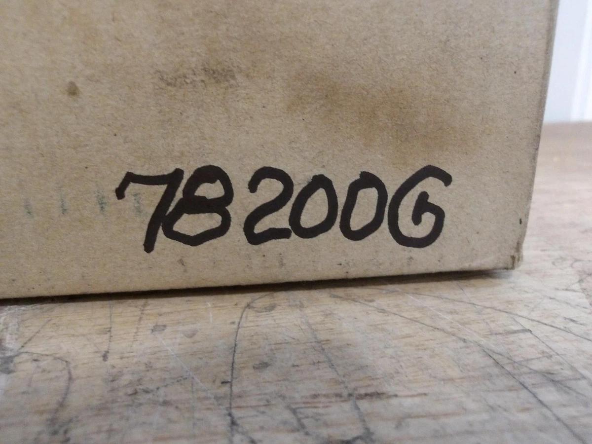 SMC ARB210-00-B-X204 PNEUMATIC VALVE, #78200G NIB