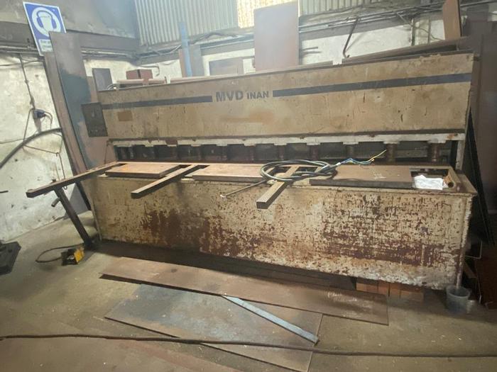 Used 1997 MVD Inan HGM 3006 3m x 6mm Hydraulic Guillotine