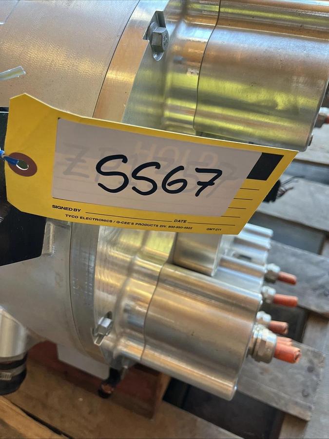 Used Nidec EV Large Electric Heavy-Duty Traction Motor PEV250-12-G005 800V PMSM 225kW