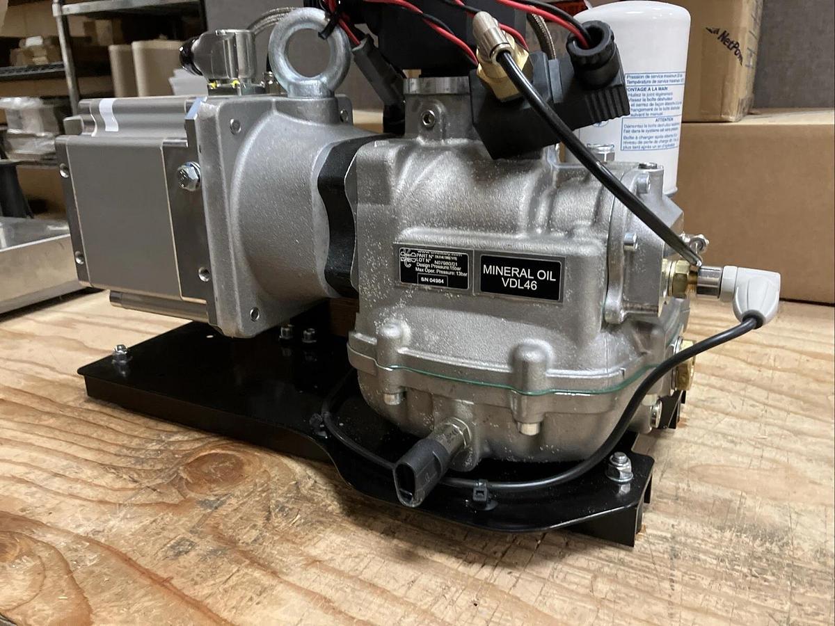Used MOTEG EV Air Compressor eAir V60 W2-80-60 4000V TI5 0, Onboard Electric Air