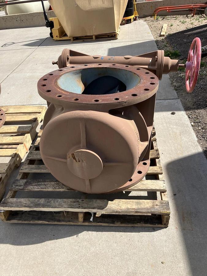 1x Giant Dezurik Valve 20in 9475430R001 Water Main Valve