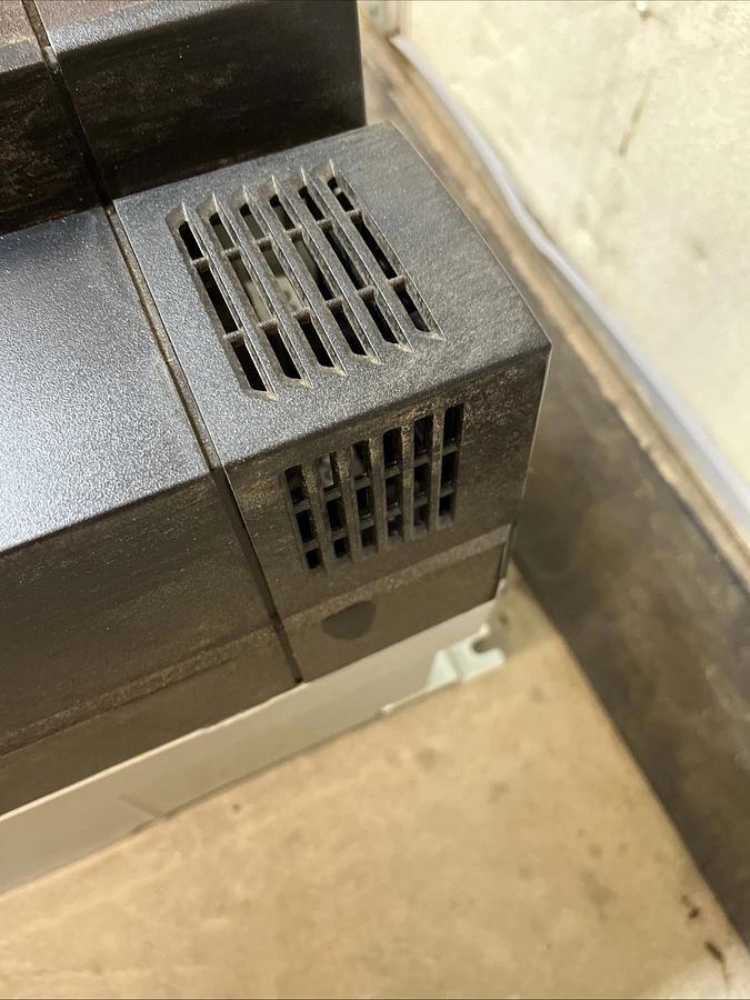 Used Nidec Control Techniques Unidrive M000-114 03770 DUO, INDUSTRIAL | U.S.A. SELLER