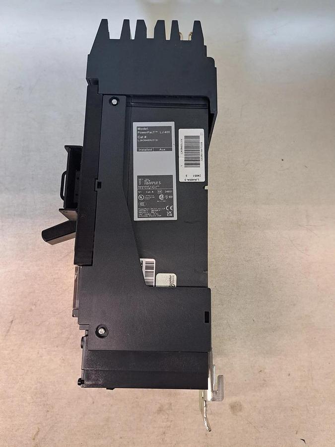 Used Square D  PowerPacT  LJ 400 / LJA36400U31X  Circuit Breaker USED??