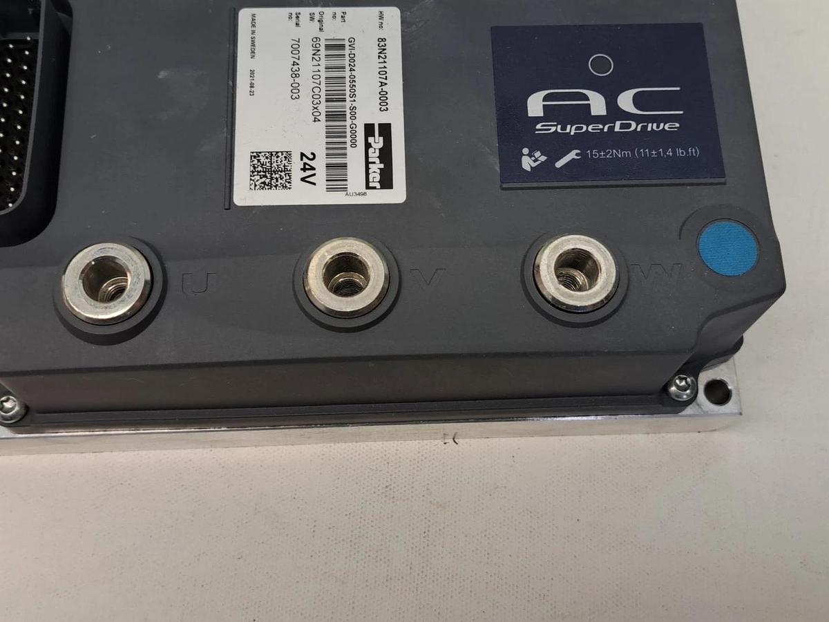 Used PARKER GVI-D024-0550S1-S00-G0000 Global Vehicle Inverter USED