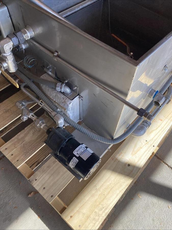 Used Crest Ultrasonic Cleaning Expansion TANK ONLY, 27x17x17 | With Stainless Lid