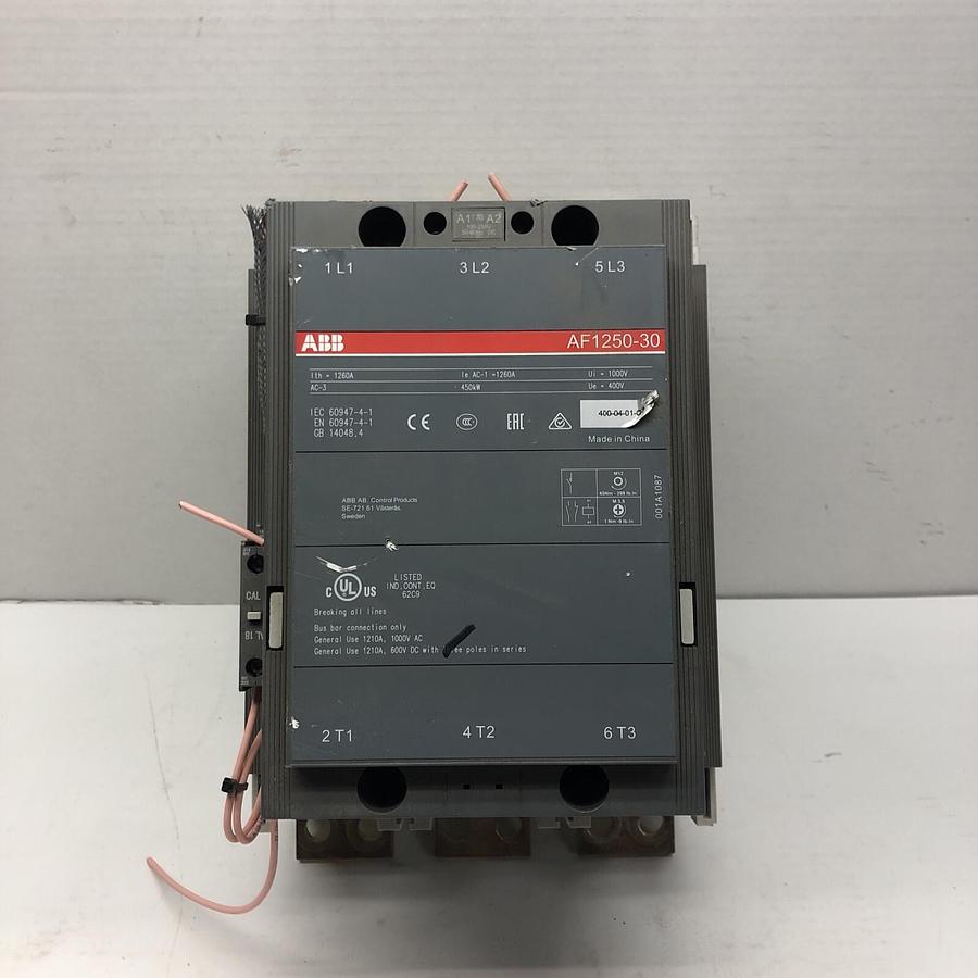 Used ABB AF1250-30 CONTACTOR 1260A 100V W/ (1) CAL18-11 AUXILIARY CONTACTS *