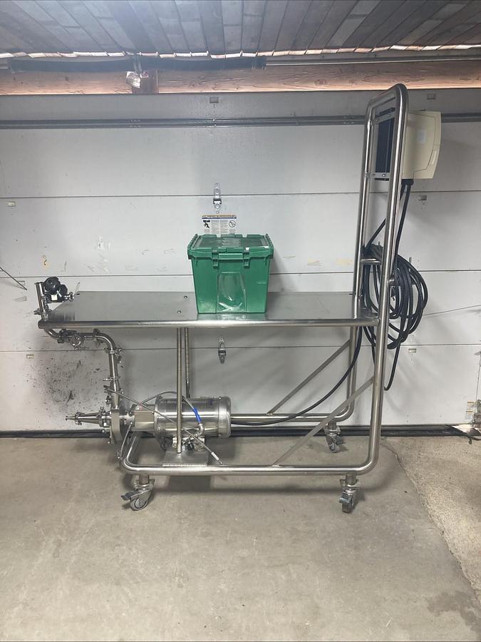 Used FULL SETUP Fristam Pump FPR742-150 and Controller with Stainless Table | U.S.A.