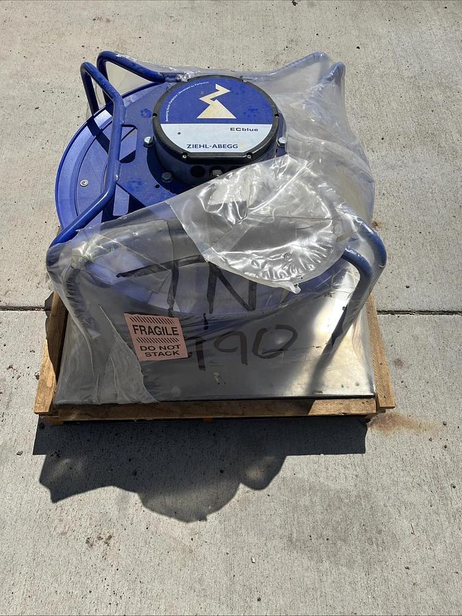 ZIEHL-ABEGG GR56C-ZID.GL.CR High-Efficiency EC Plug Fan / Centrifugal Fan Module
