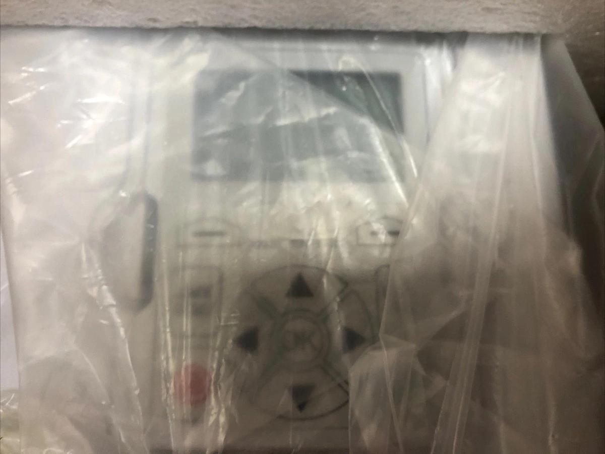 1 NEW EATON CORPORATION DG1-32011FB-C21C, Input 208-240V, Output 0~Vin, 50-60Hz