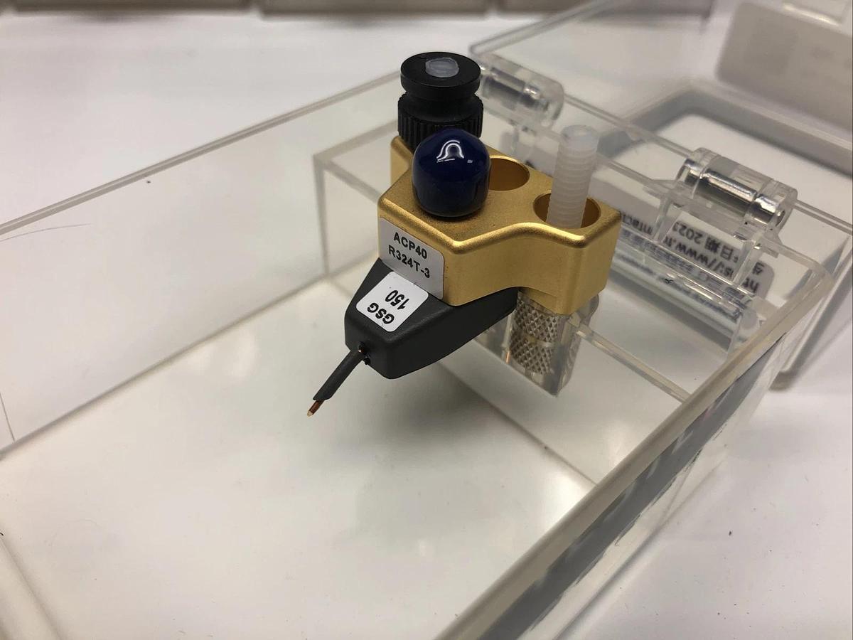 Used 4x Form Factor Cascade Probes ACP Probe ACP40-GSG-150 *