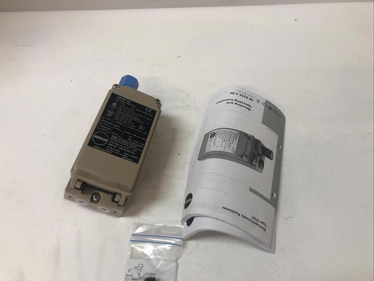 1 New No Box SAMSON 3767 Single-Acting Valve Positioner, 90Psi, 28V Max