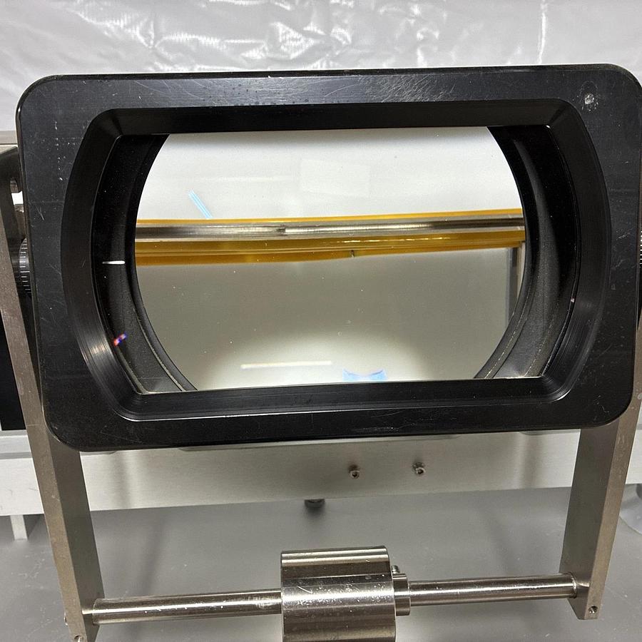 Used Pharmaceutical Syringe Inspection Station. Optima Group Pharma. SIE 2011